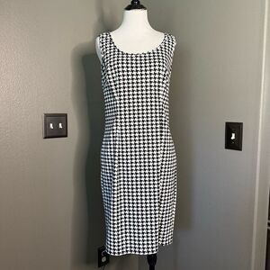Spense Black and White Houndstooth Midi Dress